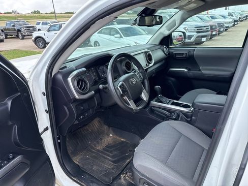 Used 2023 Toyota Tacoma SR5 image 19