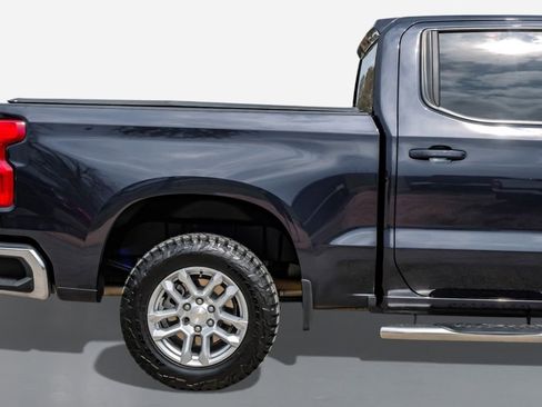Used 2024 Chevrolet Silverado 1500 LT w/ Z71 Off-Road Package image 6