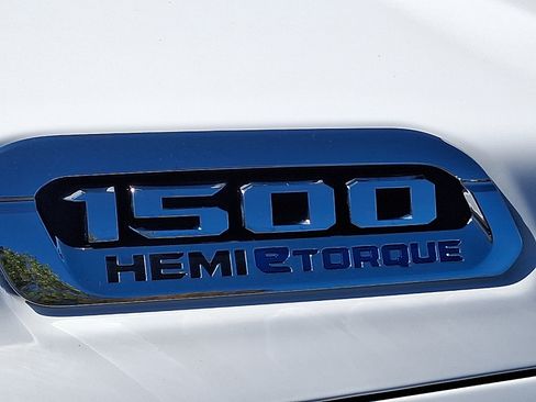 Certified 2022 RAM 1500 Big Horn image 28