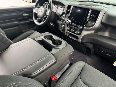 New 2026 RAM 1500 Express image 23