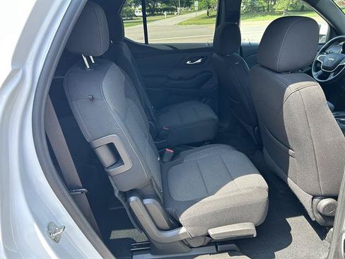 Certified 2023 Chevrolet Traverse LT AWD/4WD image 35