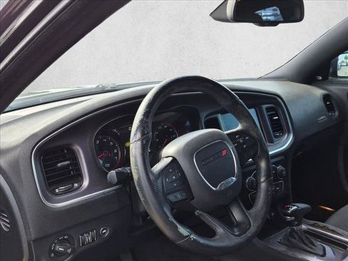 Used 2016 Dodge Charger SXT w/ Blacktop Package RWD image 7