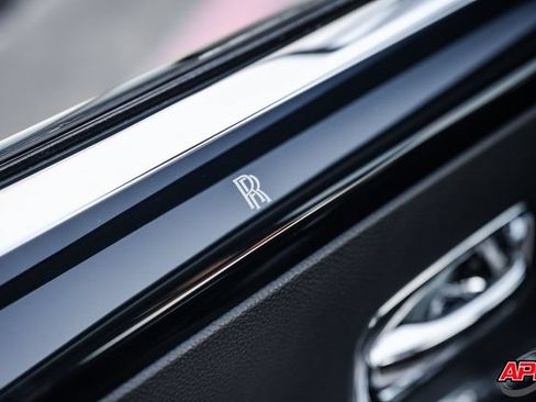 Used 2017 Rolls-Royce Ghost RWD image 83