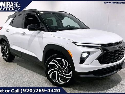 Used 2025 Chevrolet TrailBlazer RS w/ Convenience Package AWD/4WD image 1