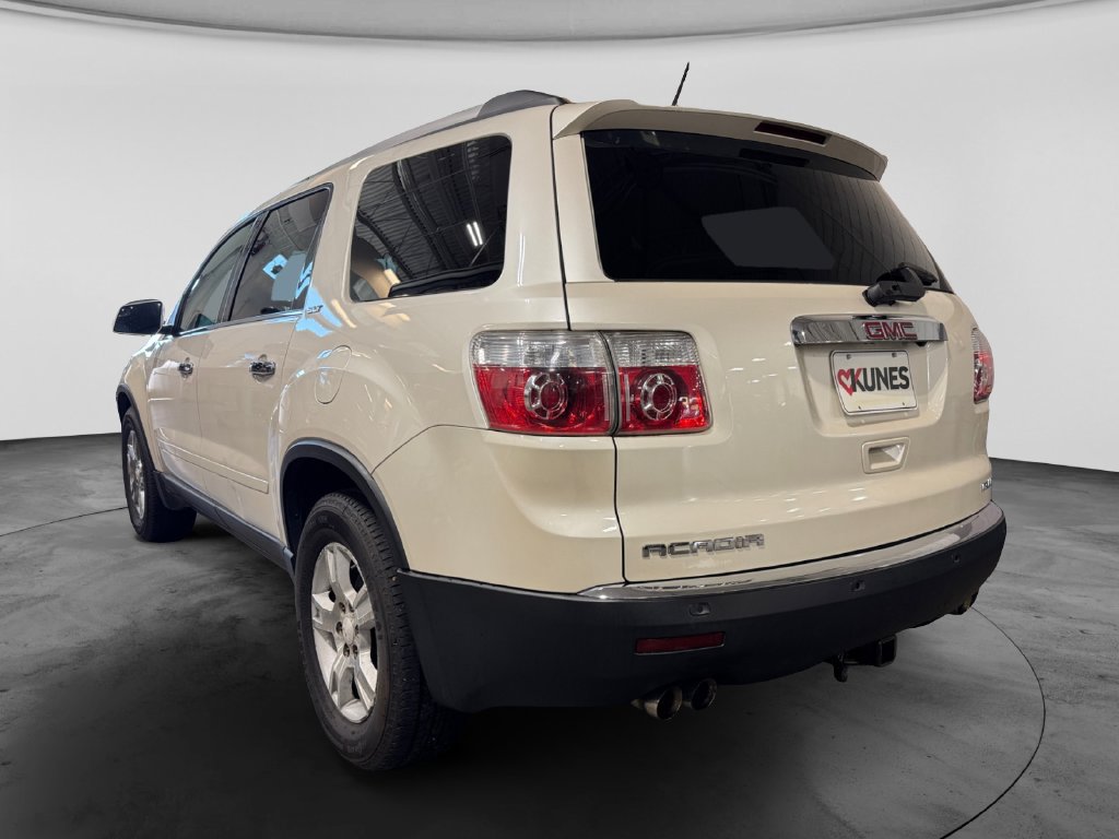 Used 2011 GMC Acadia SLT AWD/4WD image 7