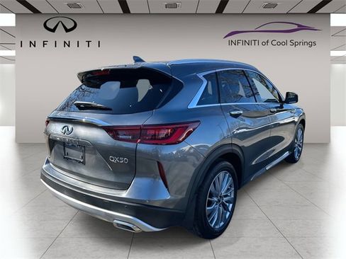 Used 2025 INFINITI QX50 Luxe image 7