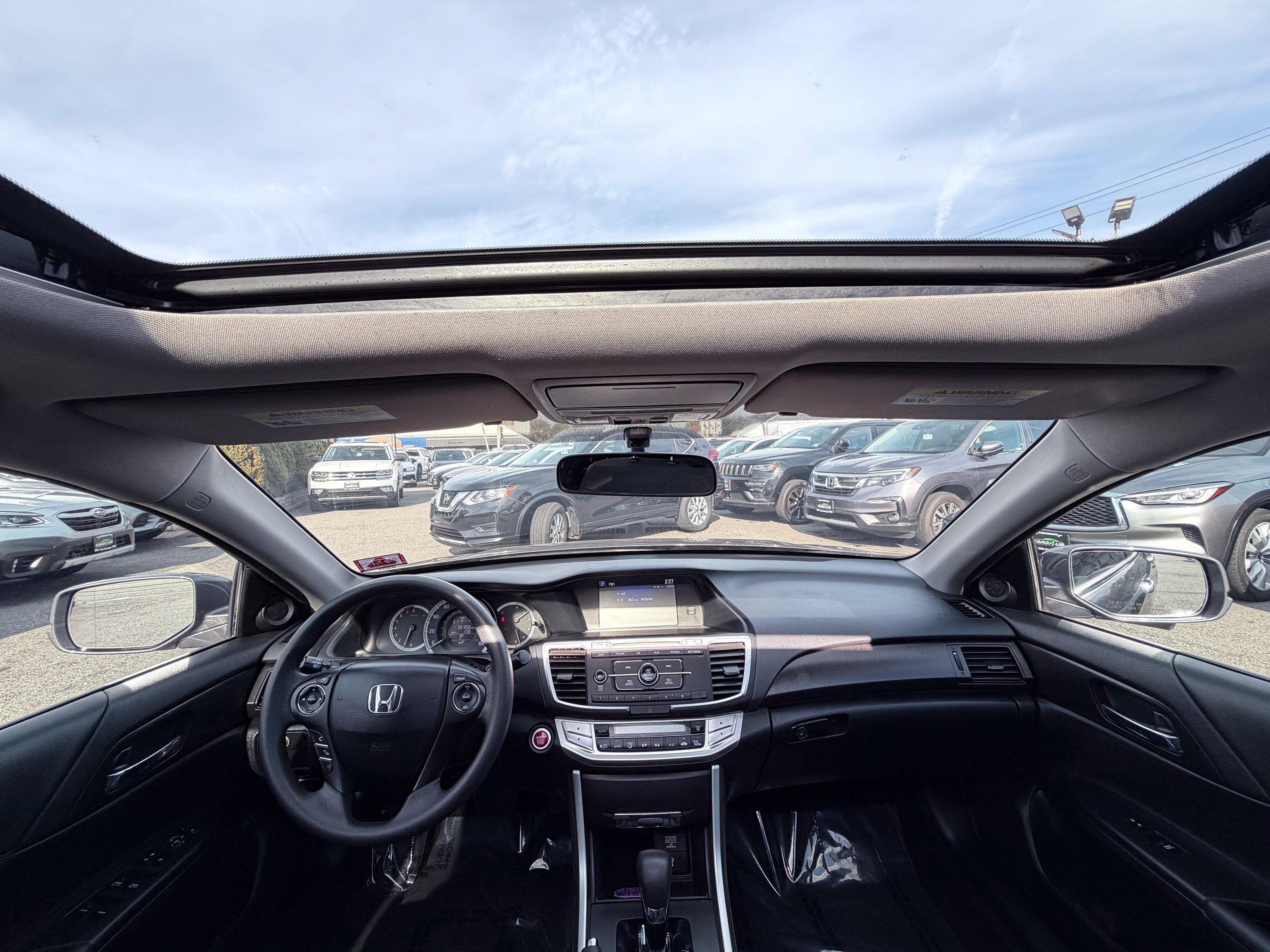 Used 2015 Honda Accord EX image 26