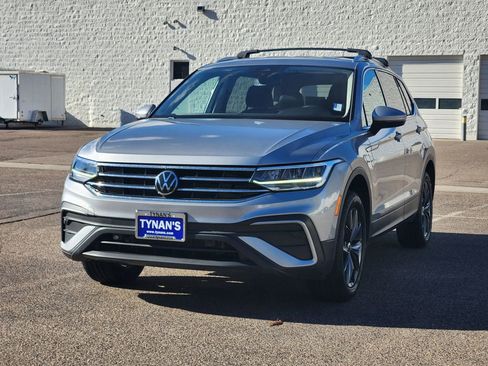 Used 2022 Volkswagen Tiguan SE image 4