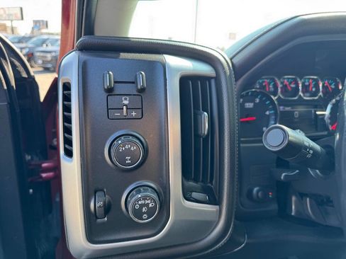 Used 2019 GMC Sierra 2500 SLT image 18