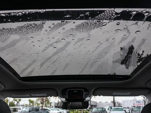 Used 2023 Hyundai Santa Fe Limited image 17