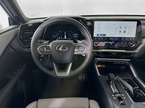 Used 2025 Lexus TX 350 AWD w/ Technology Package image 21