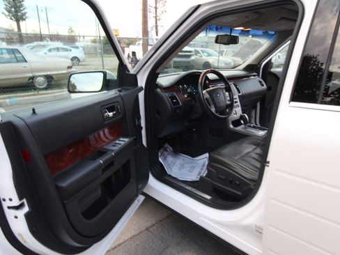 Used 2010 Ford Flex Limited image 33