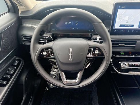 Used 2024 Lincoln Corsair AWD w/ Equipment Group 101A image 19