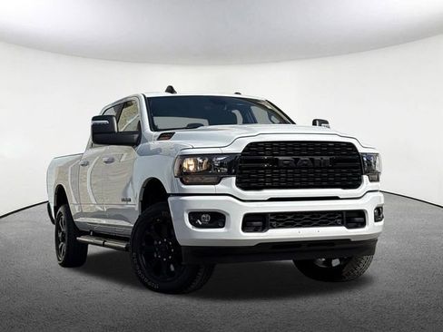 Used 2024 RAM 2500 Big Horn w/ Night Edition AWD/4WD image 2
