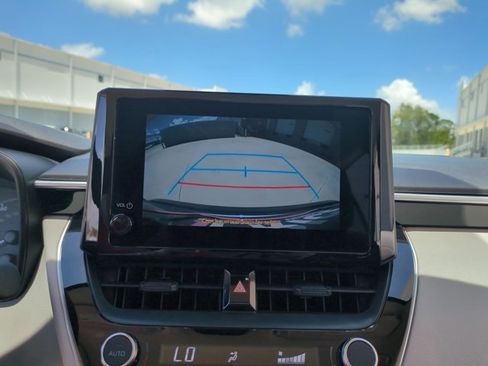 Used 2024 Toyota Corolla LE FWD image 13