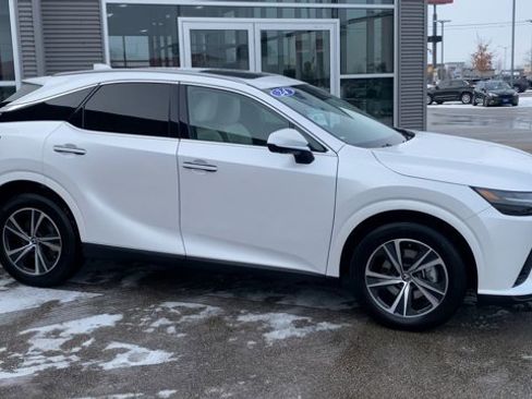 Used 2024 Lexus RX 350 Premium w/ Convenience Package image 3