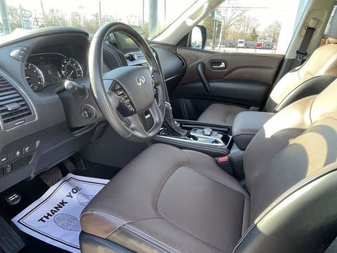 Certified 2024 INFINITI QX80 Premium Select w/ Cargo Package AWD/4WD image 10