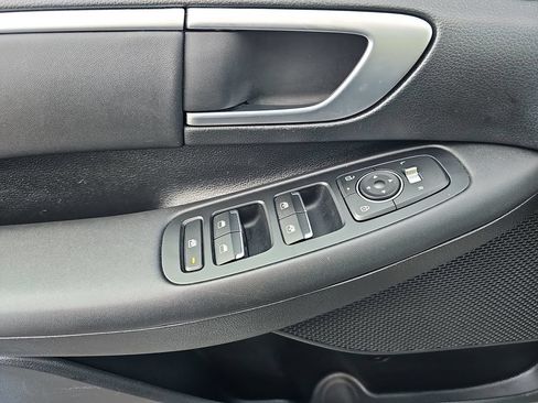 Used 2025 Hyundai Sonata SEL FWD image 26
