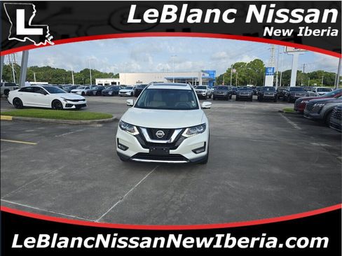 Used 2020 Nissan Rogue SL w/ Premium Package FWD image 1