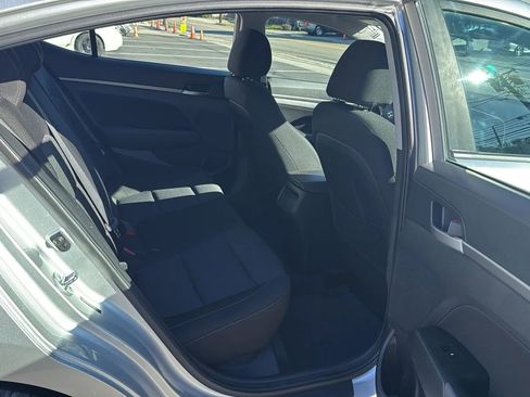 Used 2017 Hyundai Elantra Value Edition image 26