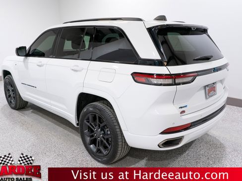 Used 2023 Jeep Grand Cherokee 30th Anniversary AWD/4WD image 3