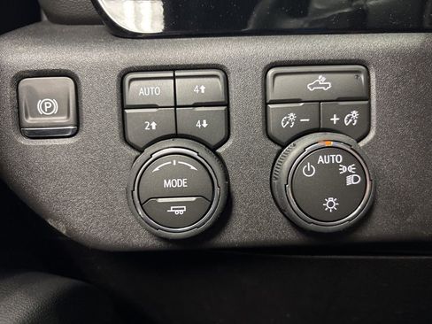 New 2026 Chevrolet Silverado 1500 LT AWD/4WD image 24