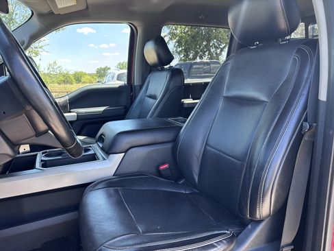 Used 2017 Ford F250 Lariat w/ Lariat Value Package AWD/4WD image 11