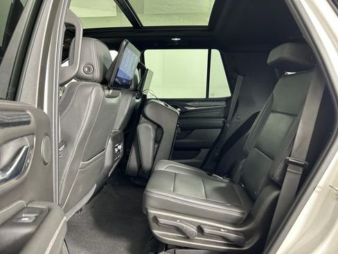 Used 2021 GMC Yukon Denali w/ Denali Premium Package AWD/4WD image 25