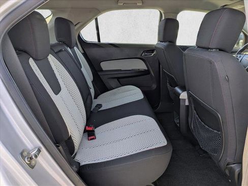 Used 2011 Chevrolet Equinox LS AWD/4WD image 17