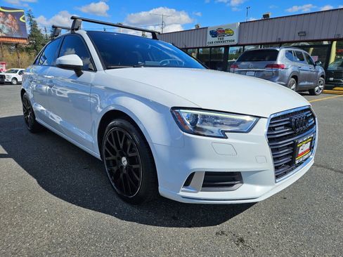 Used 2018 Audi A3 2.0T Premium image 3