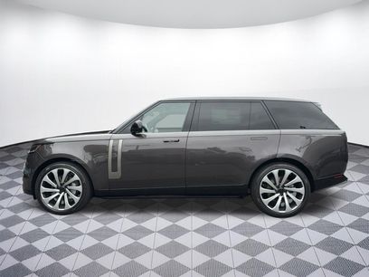 New 2026 Land Rover Range Rover Long Wheelbase SE