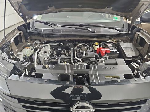 Certified 2025 Nissan Kicks S image 24