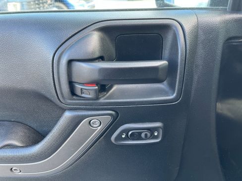 Used 2017 Jeep Wrangler Unlimited Sport w/ Quick Order Package 23S image 13