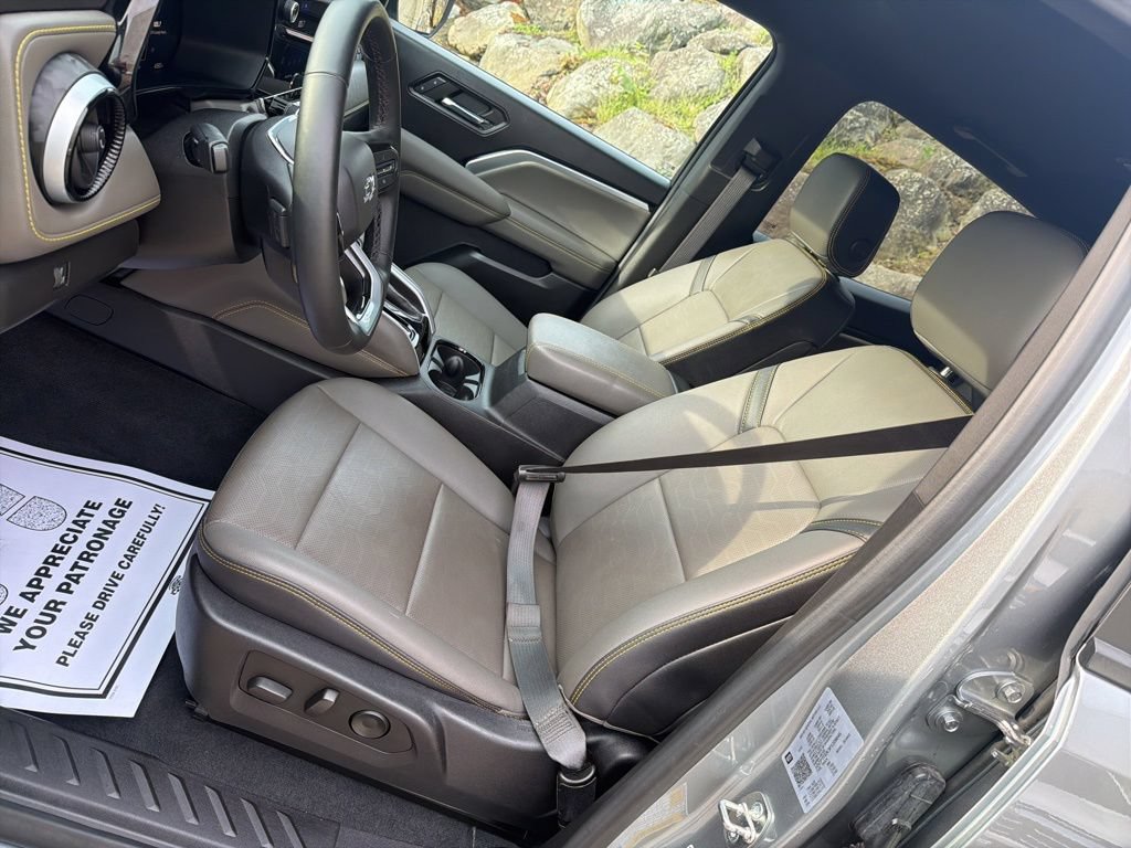 Used 2023 Chevrolet Colorado ZR2 w/ Desert Boss Special Edition AWD/4WD image 46