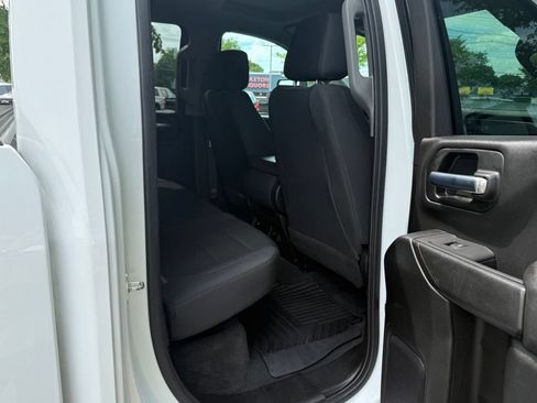 Used 2021 Chevrolet Silverado 2500 Custom w/ Custom Value Package AWD/4WD image 14