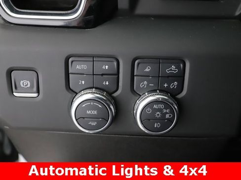 Used 2025 GMC Sierra 2500 Denali w/ Denali Reserve Package image 21