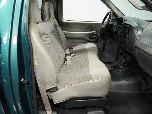 Used 1998 Ford F150 XL image 36