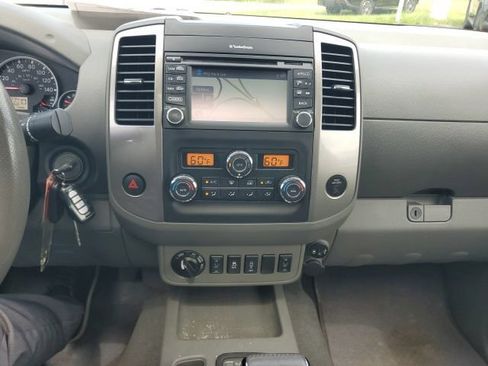 Used 2019 Nissan Frontier SL AWD/4WD image 22