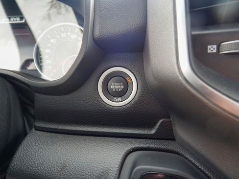 Used 2025 RAM 1500 Big Horn AWD/4WD image 25