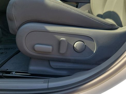 New 2026 Hyundai Ioniq 5 SEL image 9