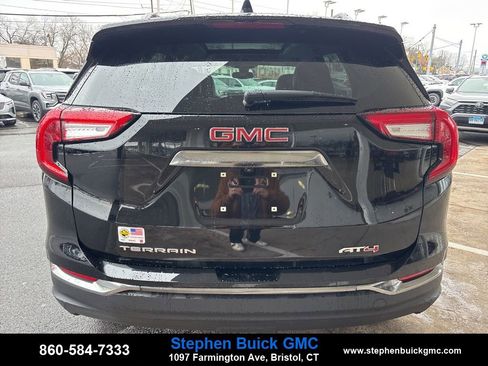 Used 2023 GMC Terrain AT4 w/ Infotainment Package II image 6
