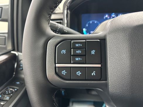 New 2026 Ford F250 Lariat w/ Black Appearance Package image 33