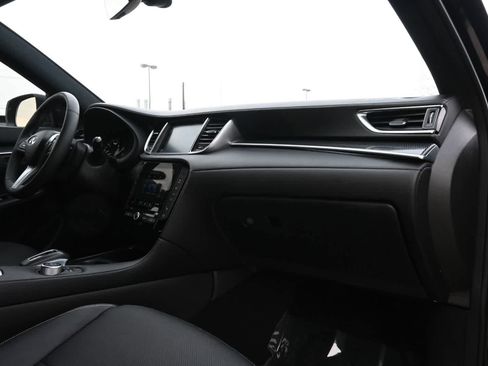 Used 2023 INFINITI QX50 Sport FWD image 23