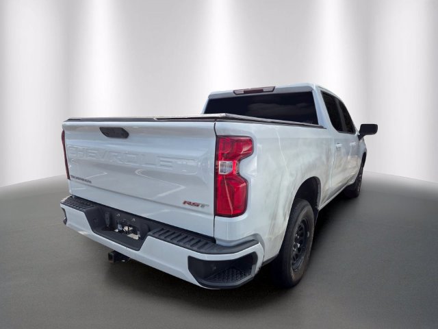Used 2023 Chevrolet Silverado 1500 LT w/ Z71 Off-Road Package AWD/4WD image 4