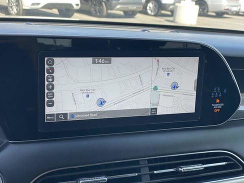 Certified 2022 Hyundai Palisade Limited w/ Cargo Package image 12