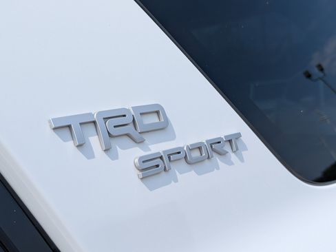 Used 2022 Toyota 4Runner TRD Sport w/ Technology Package RWD image 8