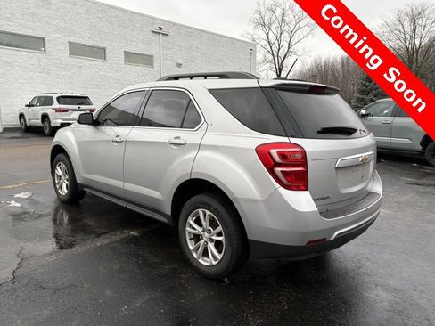 Used 2017 Chevrolet Equinox LT w/ Convenience Package image 5