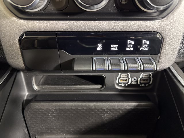 Used 2022 RAM 1500 Big Horn RWD image 37
