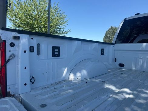 Used 2025 Ford F250 Lariat w/ FX4 Off-Road Package AWD/4WD image 17
