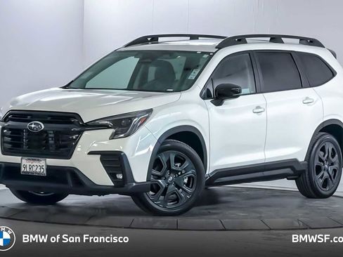 Used 2024 Subaru Ascent Onyx Edition image 1